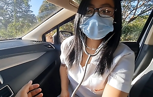 Pinay nurse girl fucked in Produce a overthrow Road inside the car, Pinick up si nurse libreng kantot para sa libreng sakay