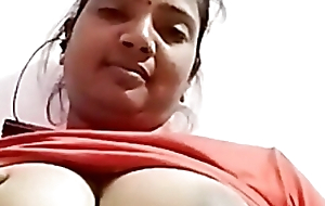 Desi Bhabhi Boobs disconcert