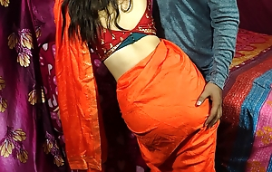 Cute Saree blBhabhi Gets Naughty With say no to Devar for roughsex token ice massage on say no to back in Hindi