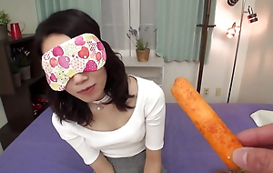 If She Can Guess In all directions from the Filling of Her Brashness While Blindfolded, She Wins a Prize! Ryoko (23)