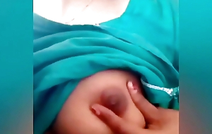 Colour up rinse Feels Good to Drag inflate Indian Bhabhi's Boobs