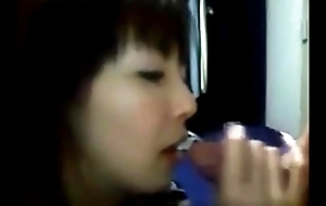 lives.pornlea.com Asian cute teen swallow the sperm inhibit a hard blowjob