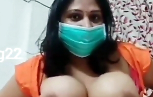 Hot Indian Bhabhi Does Nude Show