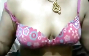 DESI bhabi's boobs