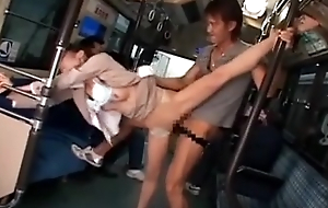 japanese girls relative to the bus creampie