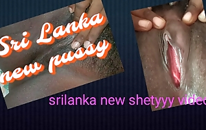 Srilanka shetyyy house wife dark-skinned chubby pussy