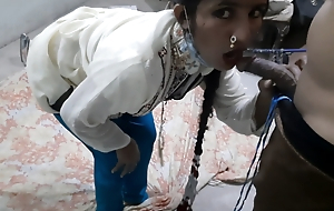 Indian maid Blowjob, Desi kamwali bai ke sath residence onner ki masti